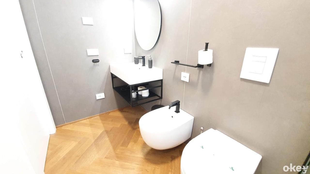Seven Seas Luxury Apartments - Bari San Girolamo ภายนอก รูปภาพ