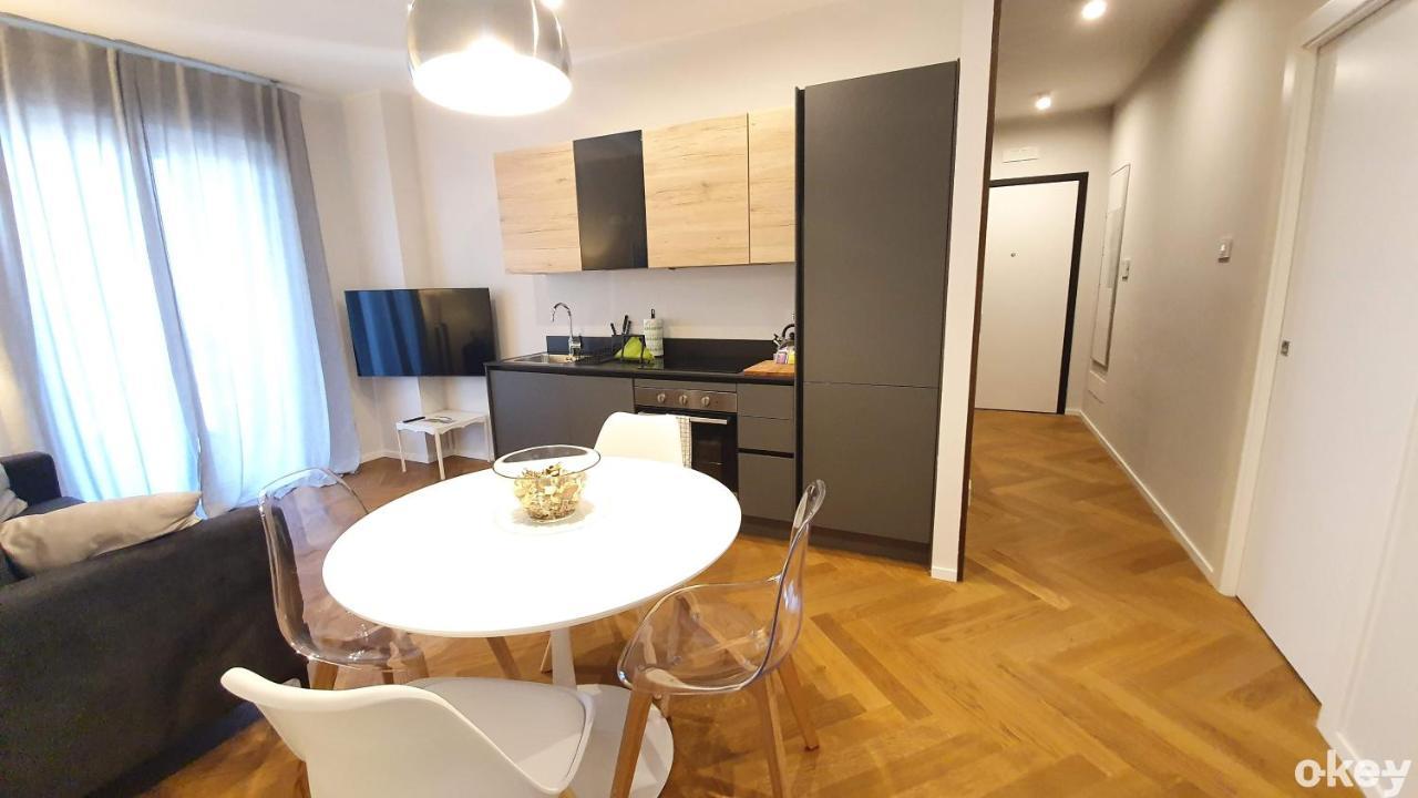 Seven Seas Luxury Apartments - Bari San Girolamo ภายนอก รูปภาพ